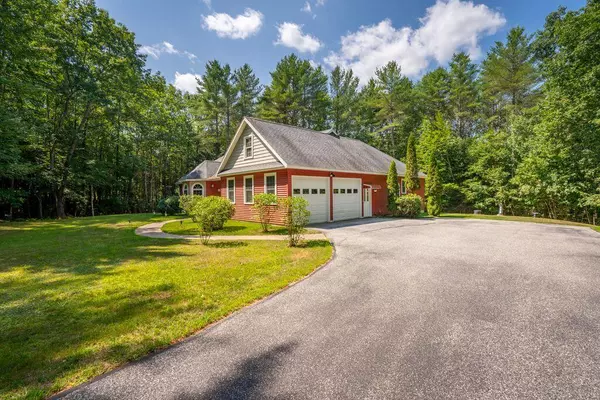 Greene, ME 04236,33 Olde Hickory LN