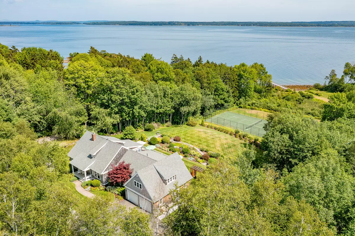 Northport, ME 04849,16 Highfields LN