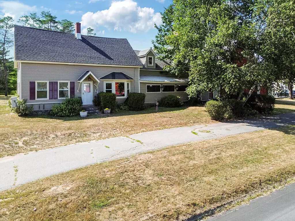 Canaan, ME 04924,777 Hinckley RD