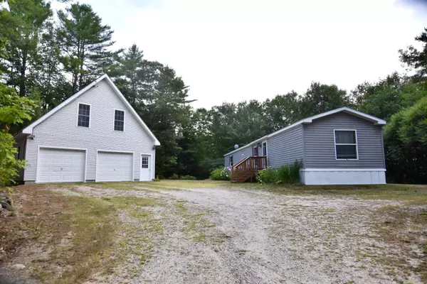 1076 Gore RD,  Norway,  ME 04268