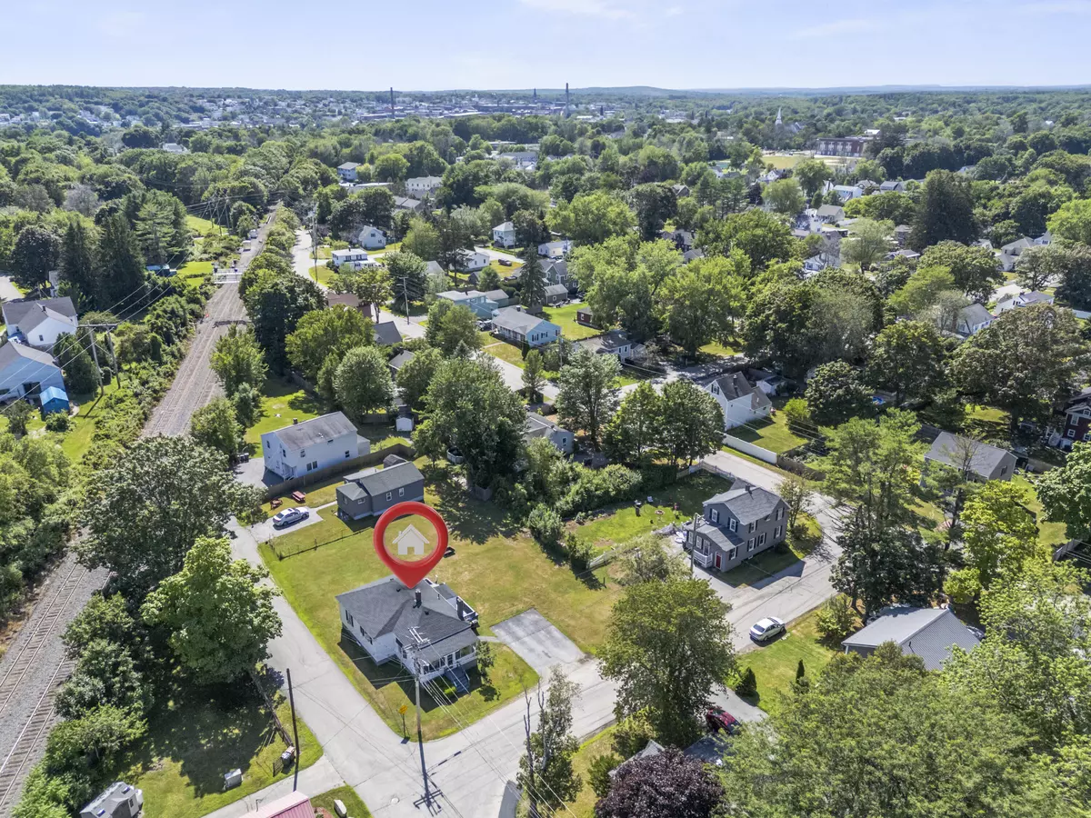 Saco, ME 04072,3 Wood AVE