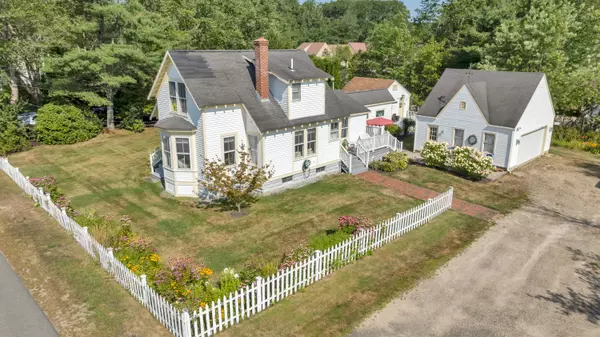 Kennebunk, ME 04043,86 Summer ST