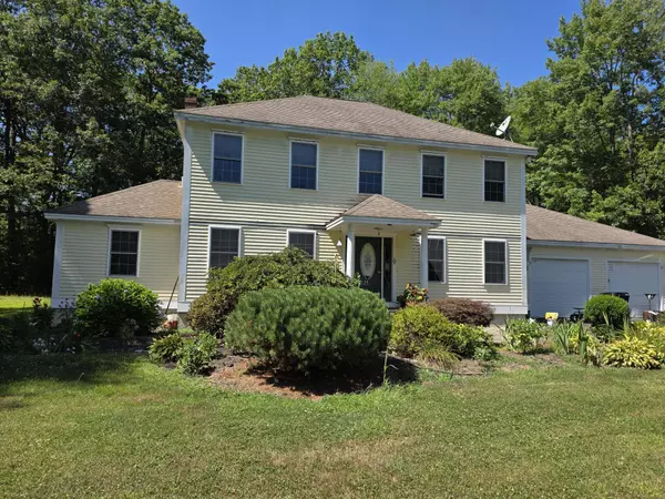 Dayton, ME 04005,38 Winding Brook LN