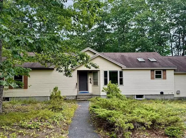 Ellsworth, ME 04605,162 Maddocks AVE