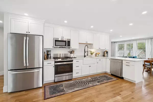 South Portland, ME 04106,15 Curtis ST