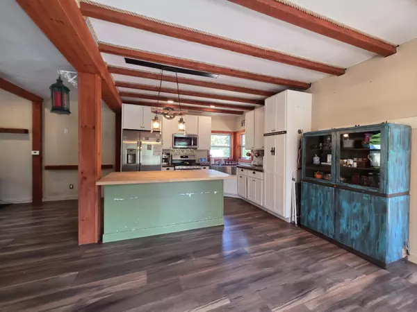 Lee, ME 04455,10 Corbett RD