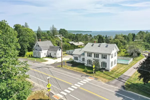 111 E Main ST, Searsport, ME 04974