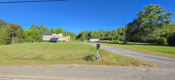 Castle Hill, ME 04757,2137 State RD