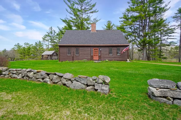 1472 Intervale RD, Bethel, ME 04217