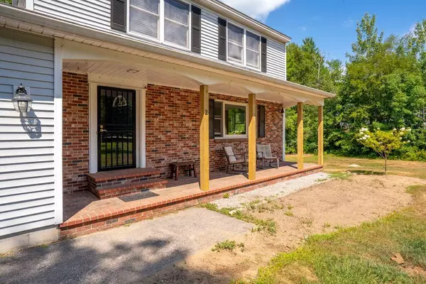 Raymond, ME 04071,2 Oakledge Hills RD