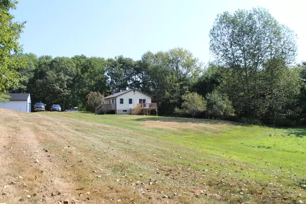 Whitefield, ME 04353,10 Birch LN