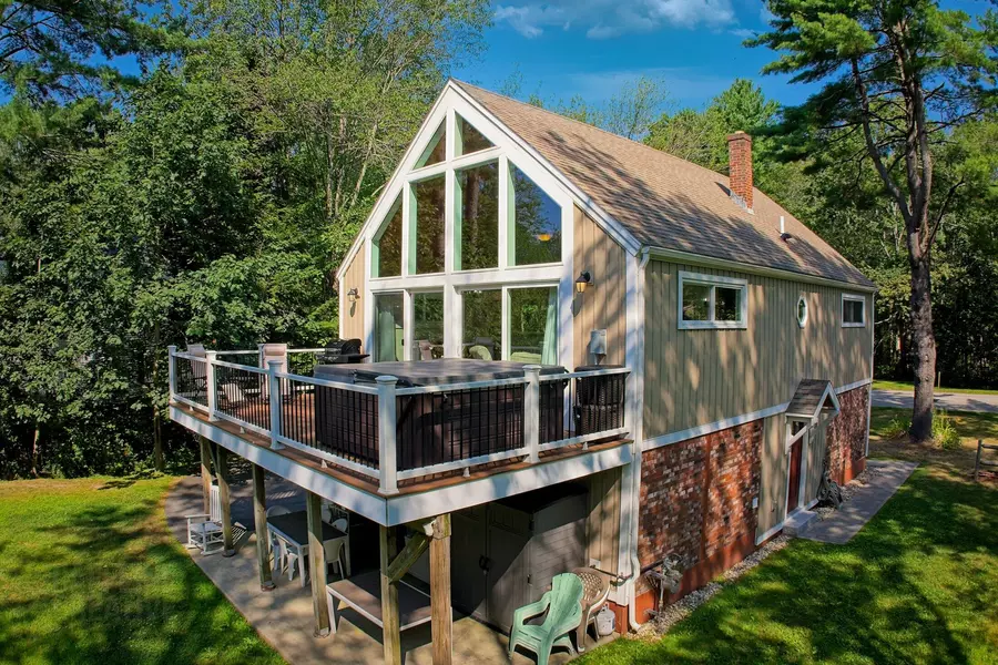 12 Olde Mill RD, Scarborough, ME 04074