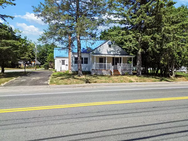 Winslow, ME 04901,88 Halifax ST