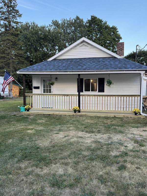 24 High ST, Fairfield, ME 04937