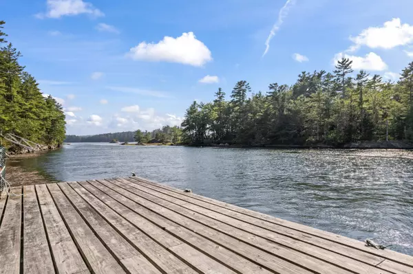 Westport Island, ME 04578,40 Plummer RD