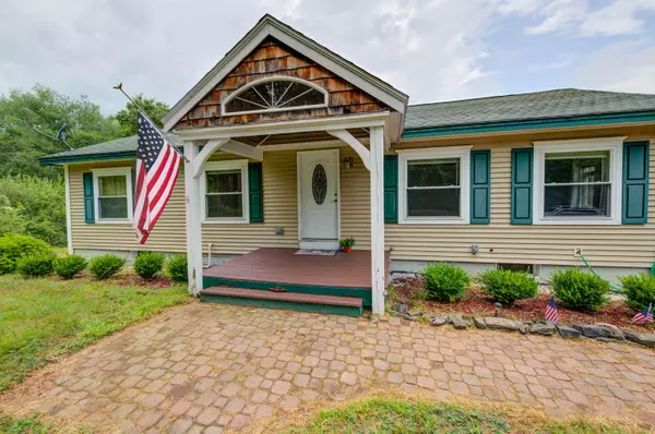 Limington, ME 04049,323 Boothby RD