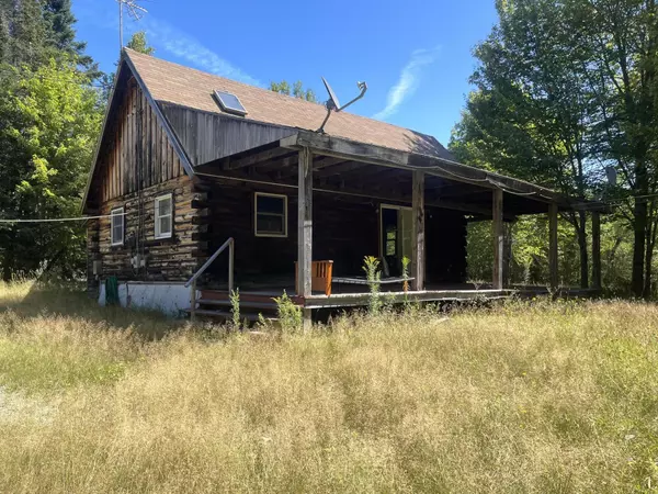 Harmony, ME 04942,208 Chadbourne RD