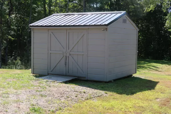 Winslow, ME 04901,247 Morrill RD