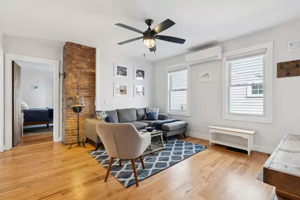 Portland, ME 04102,20 Tate ST