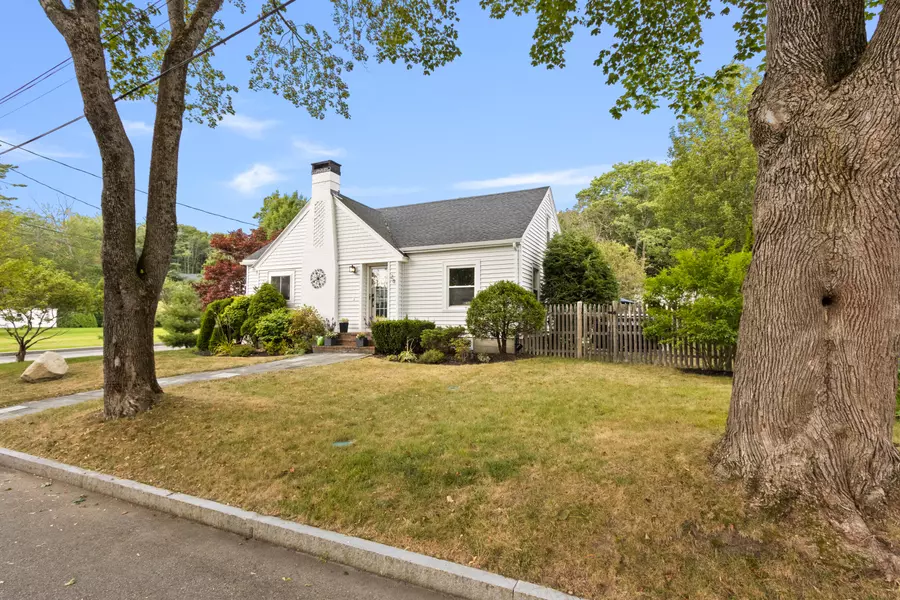 28 Kineo ST, Portland, ME 04103