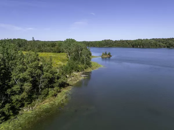 Lubec, ME 04652,261 Lead Mine RD