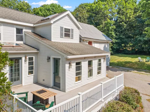 96 Central ST, Gardiner, ME 04345