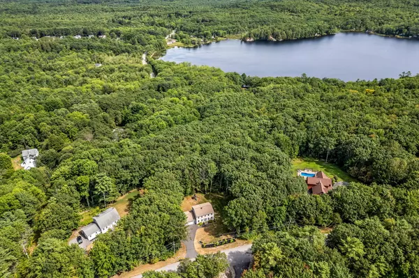 Lewiston, ME 04240,29 Pond Ridge DR