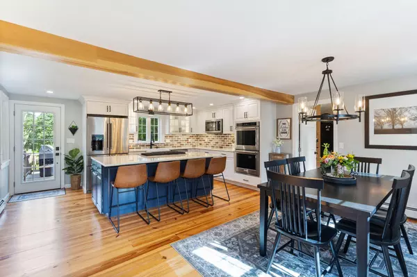 Wells, ME 04090,4 Faxon DR