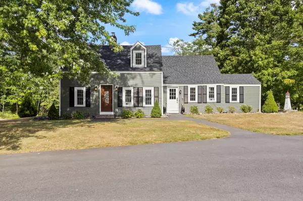 4 Faxon DR, Wells, ME 04090