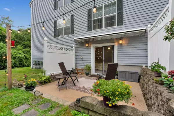 York, ME 03909,9 Stoneridge LN #15