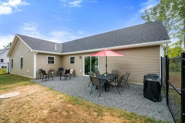 Orono, ME 04473,89 Union ST