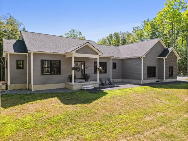 230 Hornbeam WAY, Bangor, ME 04401