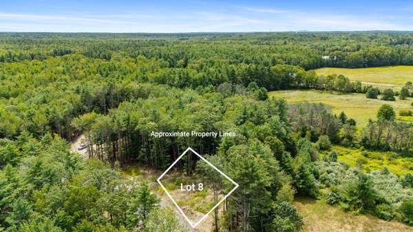 1 Dogwood Circle, Kennebunk, ME 04043