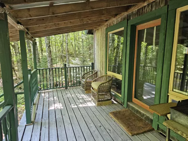 Monson, ME 04464,212 Packard RD