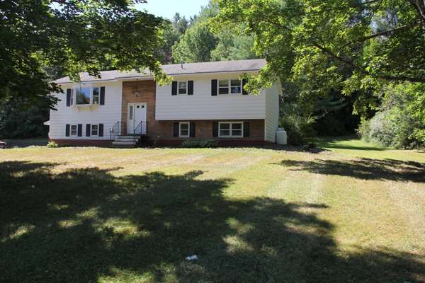 445 Waterville RD, Skowhegan, ME 04976