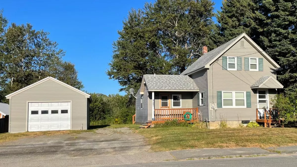 Jackman, ME 04945,626 Main ST