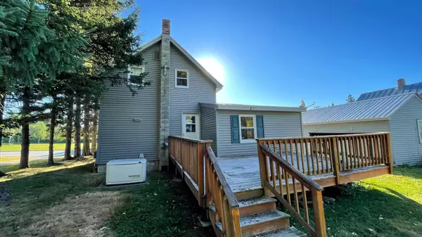 Jackman, ME 04945,626 Main ST