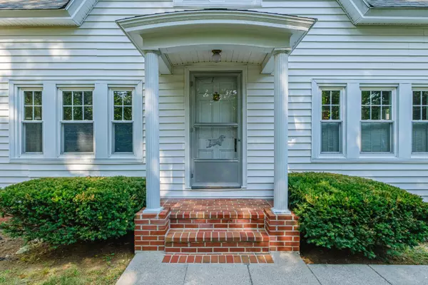 Standish, ME 04084,221 Pequawket TRL