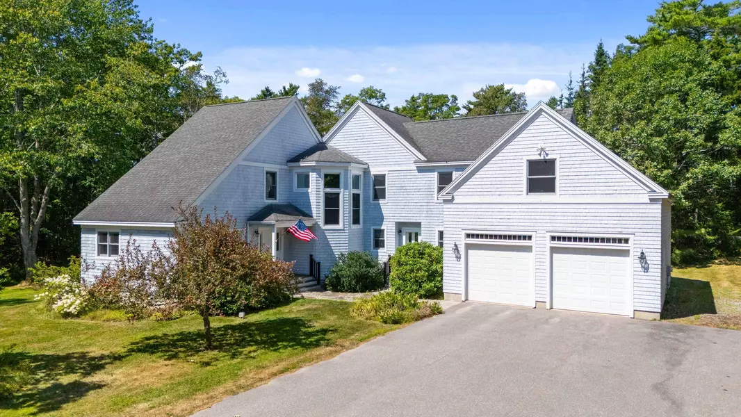 564 Mere Point RD, Brunswick, ME 04011