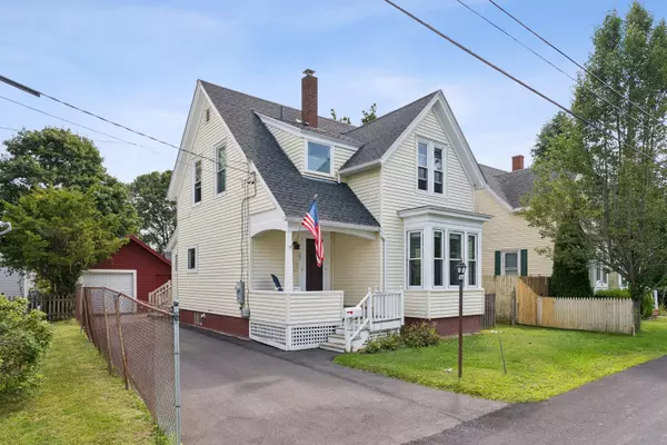 Rockland, ME 04841,27 State ST