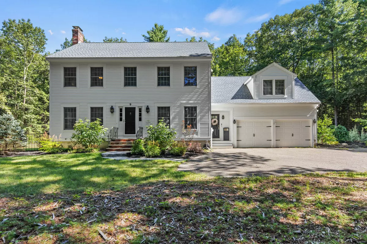 Gorham, ME 04038,9 Halter LN