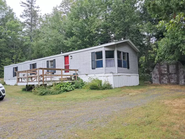 324 Back Winterport RD, Hampden, ME 04444