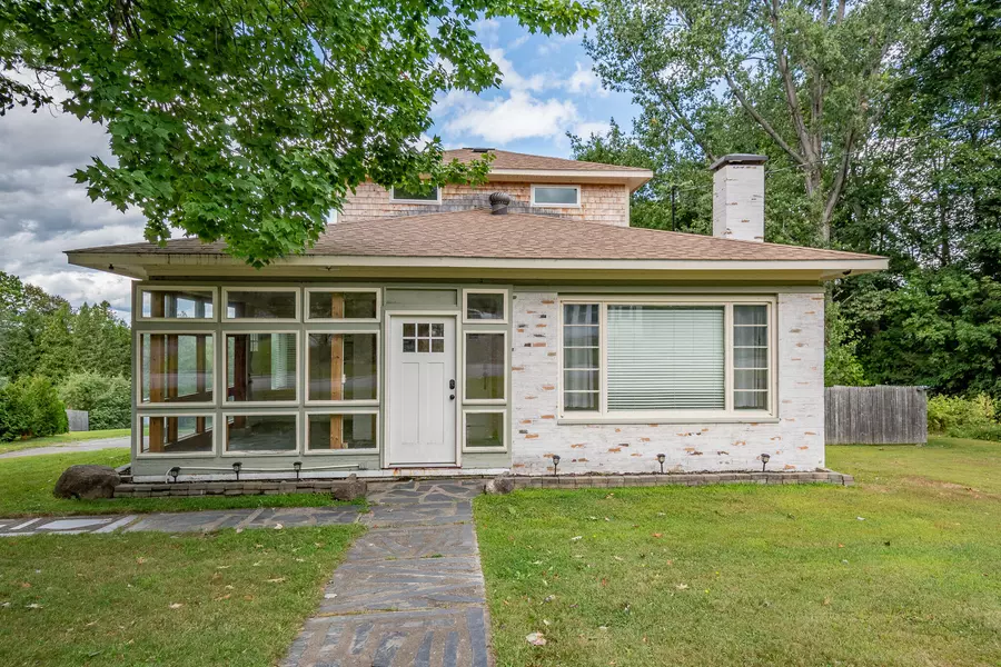 180 Church ST, Dexter, ME 04930