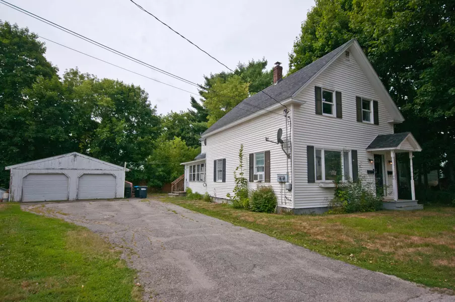 11 Fifth ST, Old Town, ME 04468