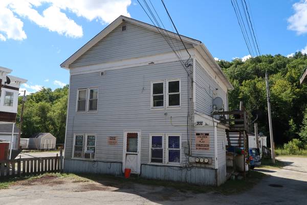 202 Mount Vernon AVE, Augusta, ME 04330
