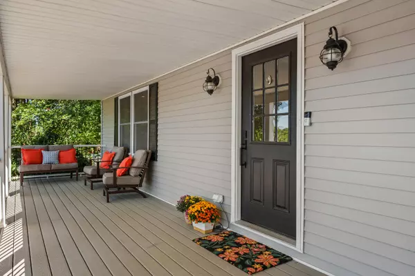 Naples, ME 04055,589 Roosevelt TRL