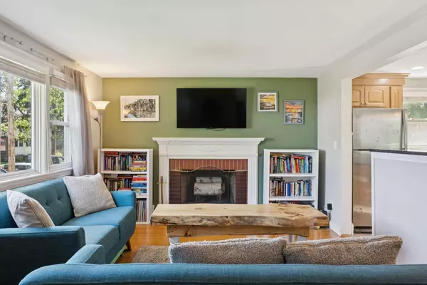 Portland, ME 04102,41 Winding WAY