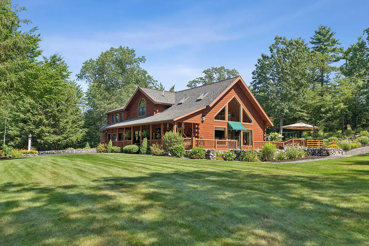 North Berwick, ME 03906,180 Oak Woods RD