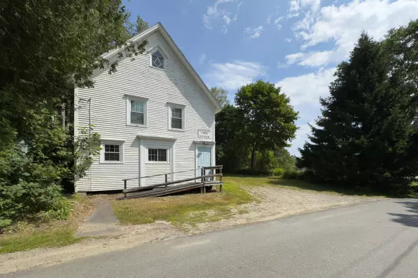 Lincolnville, ME 04849,8 Howe Point RD