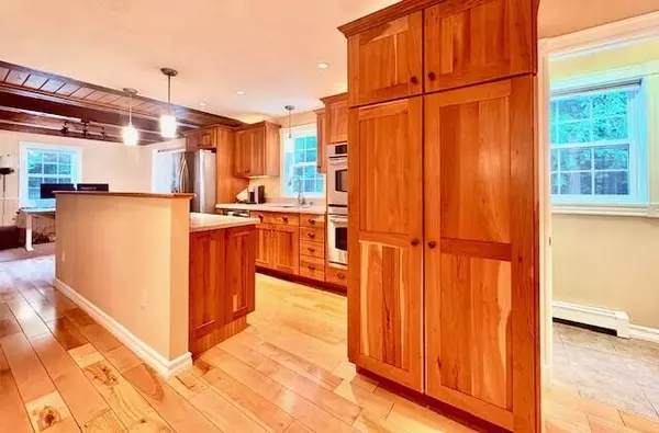 Sanford, ME 04083,47 Belaire DR